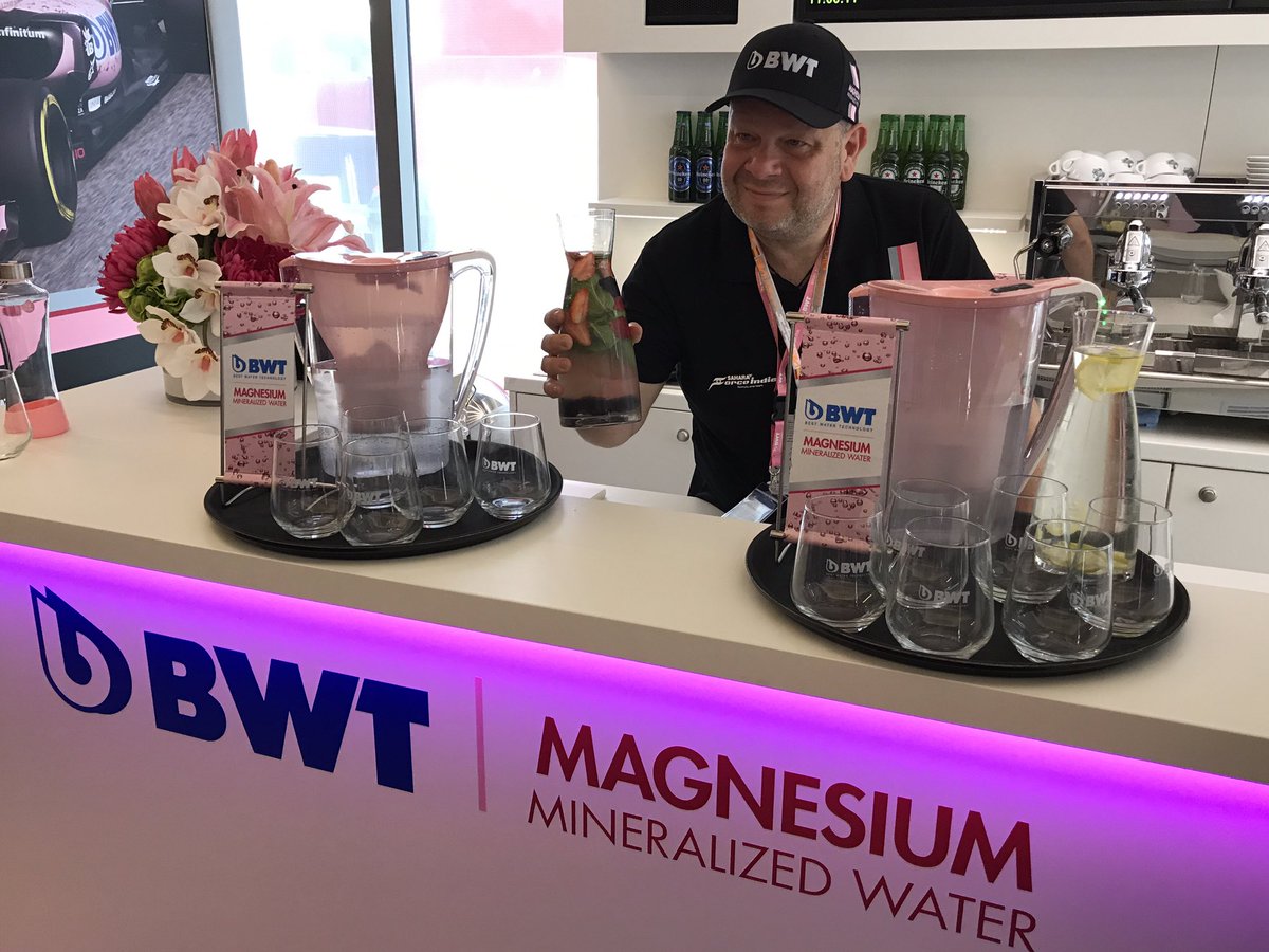 AstonMartinF1's tweet photo. Back in our team base, Chef @albertochicote is at work, crafting a summer drink with fresh fruit &amp; @BWT_Group Magnesium Mineralised Water 💦 https://t.co/EFhBJ9mM77