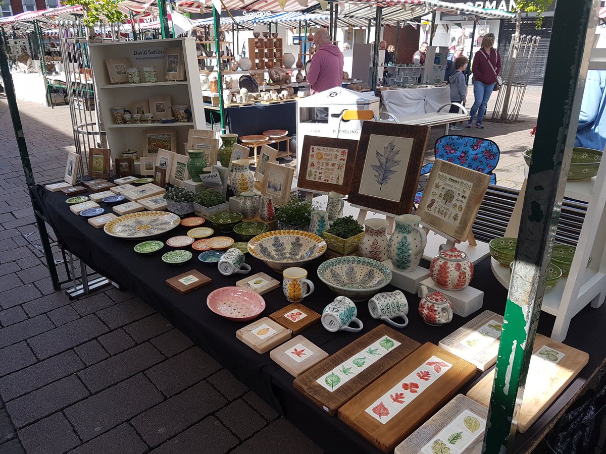 Come down to #ceramicsincharnwood today from 10-4 in #Loughborough Market Square to see 50+ potters &amp; their fantastic creations! <a href="/loughecho/">Loughborough Echo</a>