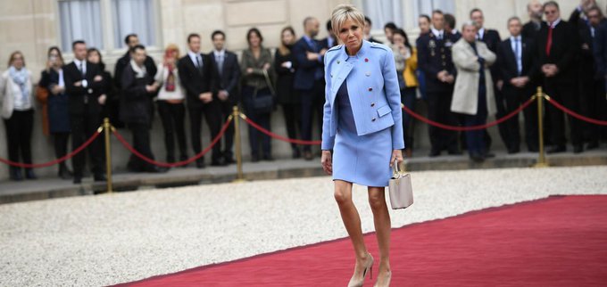 Voir l'image sur Twitter Voir l'image sur Twitter