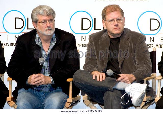 Happy Birthday Robert Zemeckis... Happy Birthday George Lucas. 