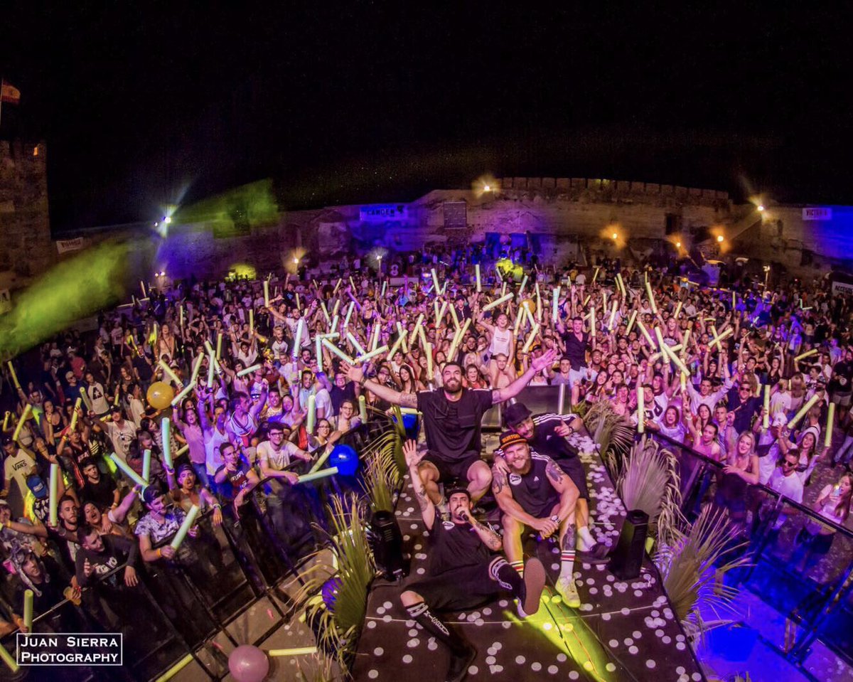 ¡MUCHAS GRACIAS @PRIMAVERACAMPUS POR EL FIESTÓN DE ANOCHE! Como nos encantó ver a tant@s loc@s en Fuengirola 🙈🙌🏻❤️
#spaceelephants