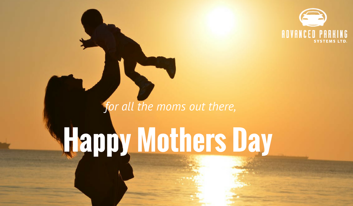 Heading to brunch? What are you doing for your mom today? <a href="/AboutTravel/">About Travel</a> has a few ideas. ow.ly/hI3p30bG5f7
