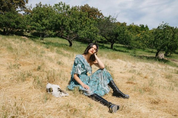 FrColeSprouse's tweet photo. Photo de @KendallJenner prise par @colesprouse.
@instagram https://t.co/hoA0RyCUuN