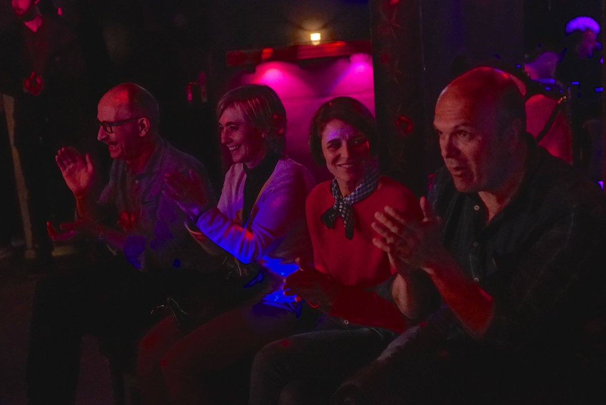 Wir wünschen einen wunderschönen Muttertag!