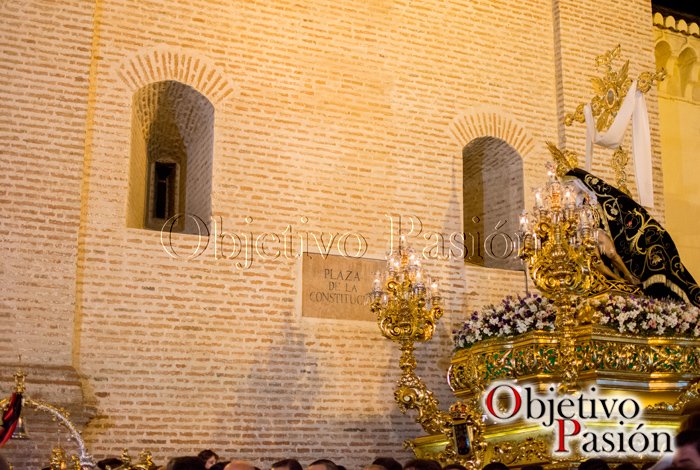 🔔Desfile procesional del Viernes Santo de la #SSantaVelez17 de Angustias Coronada
📸<a href="/AitorLopezR/">Aitor López Rodríguez</a>  y <a href="/rubendevelez/">RubenHc</a> 
💻objetivopasion.com/viernes-santo-…