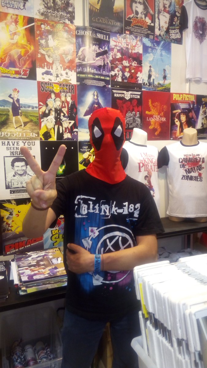fcervantesharo's tweet photo. En el salon del manga de valencia https://t.co/GeXwJV1im2