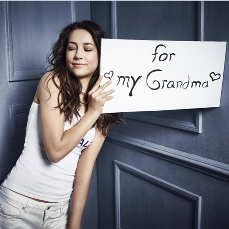 alzassociation's tweet photo. We fight to #ENDALZ for all grandmas and granddaughters. Tell us who you fight to end Alzheimer's for. #MondayMotivation @EmmaFuhrmann https://t.co/Ux5Cl1BYPZ
