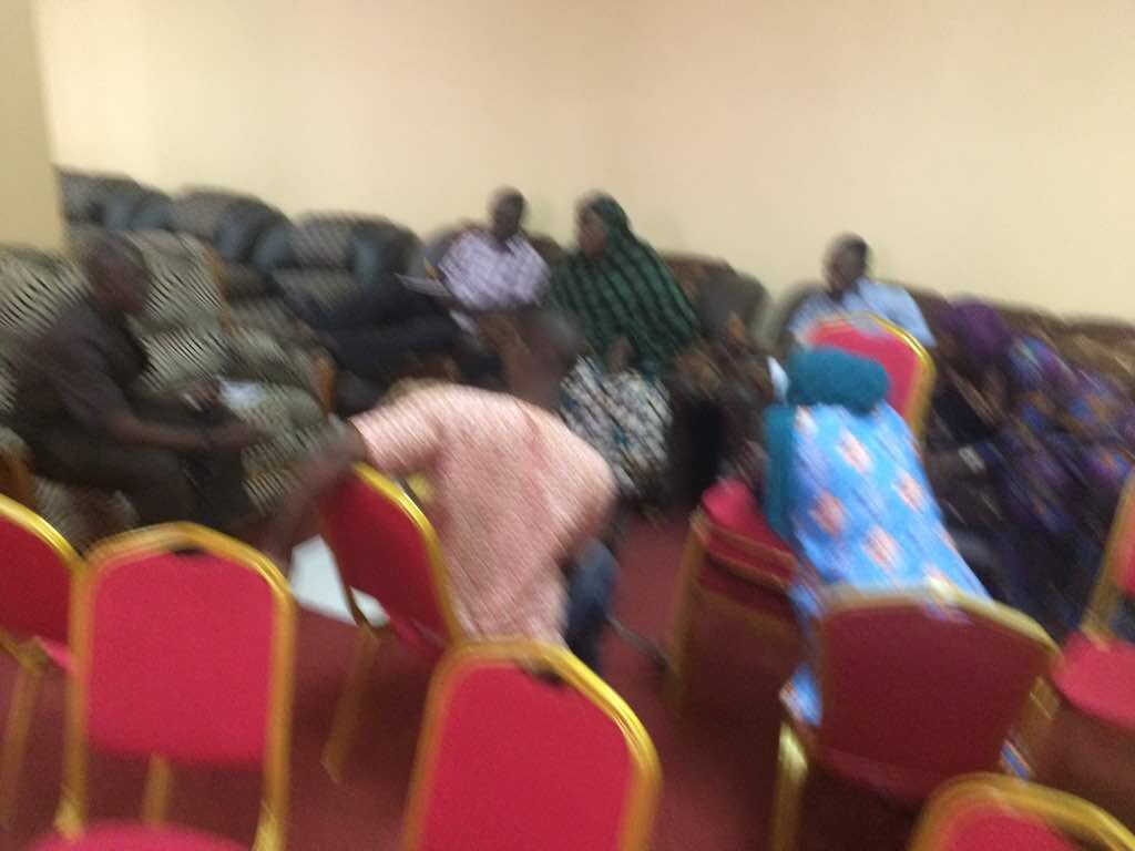 MAKIGARBA's tweet photo. Séance travaux de groupe des solutions alternatives de la GNVC,rôle des acteurs, complémentarité entre multiacteurs https://t.co/KcF9vbDRzK