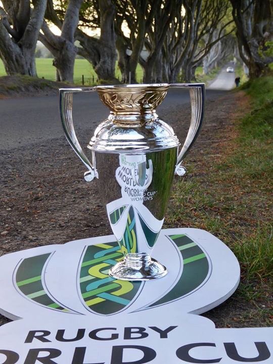 mullingarheifs's tweet image. Taking a breather on her nationwide tour &amp;amp; getting her bearings for next Sundays visit to Shay Murtagh Park #BringIt #WRWC2017 💚🏆🏉 #CUSUNDAY