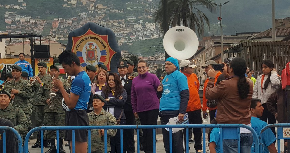 IvoneEsQuito's tweet photo. Felicito a la @policiamquito por la importe iniciativa que congrega a miles de jóvenes y adultos deportistas en la competencia de las 10K https://t.co/xjWPIxyg6Z