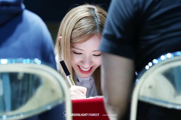 0819pics's tweet photo. ♡ 160515
#1년전_오늘의_김보나 #보나 https://t.co/hqBhLETQ6B