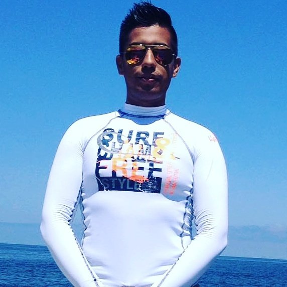 basurtojorgee's tweet photo. Vámonos a la playa 😎 https://t.co/NbQylZrJIQ