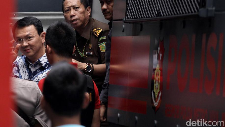 Yasonna Soal Pemindahan Ahok: Ada Ancaman Dibunuh detik.id/6QAJwJ