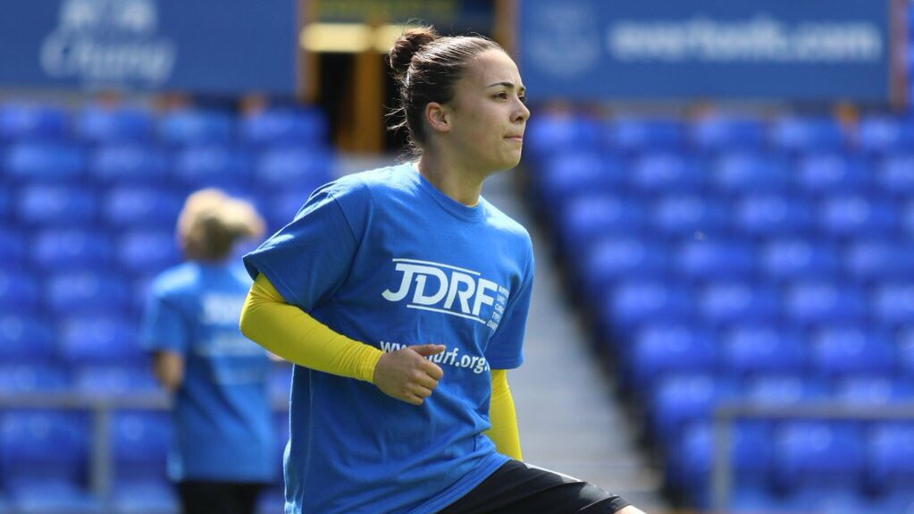 BT1DUK's tweet photo. Best of luck to @Watfordladiesfc who are wearing JDRF tshirts for their warm up before they play @EvertonLadies. #TackleType1 https://t.co/1El5IQhMuK