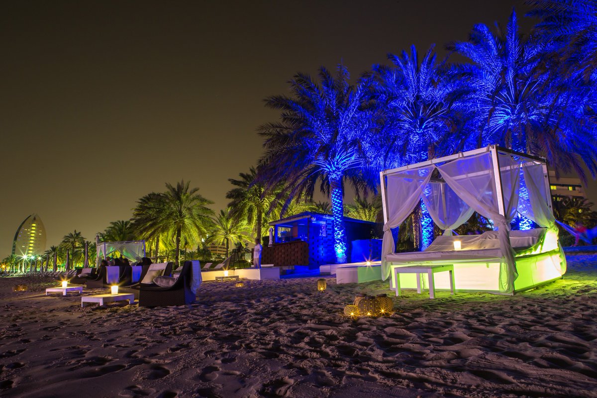 RitzCarlton's tweet photo. To round off your experience of Bahrain, relax on the shores of our beautiful lagoon as the lights of the city twinkle away in the distance. https://t.co/jIP0mfJa6C