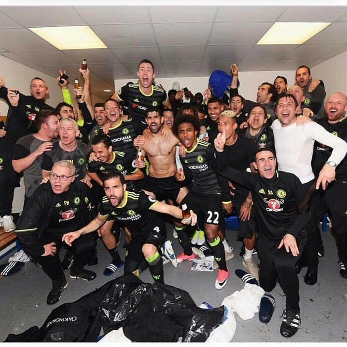 dufferarchie's tweet photo. Congratulations to Antonio Conte and all The #cfc squad. An absolute fantastic season . Championes 
1 Done 1 To Go #facup https://t.co/nhARPBoEvi