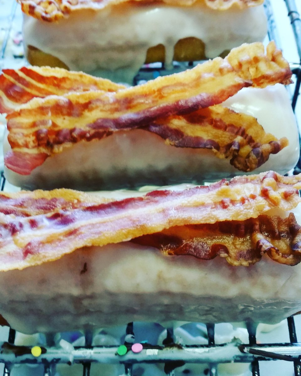 Hooktblackrock's tweet photo. @VR_Home_Garden @StJohnBakery @DubDoughnutCo Yeap available today @ #15Wicklowstreet and #Revolutionvan @red_stables Herbert Park #Ballsbridge today https://t.co/6YU5UzLyQq