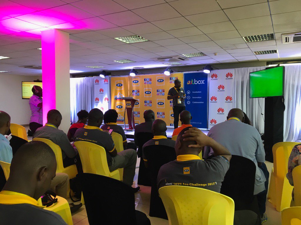 teamfarmmanager's tweet photo. Pitching session #MTNAppChallenge https://t.co/tJVAJ0sZ4y