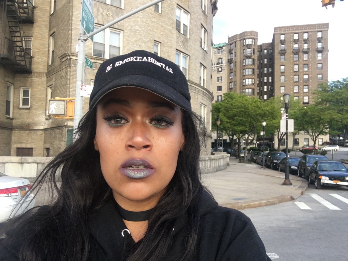 TheLegendarySmokeahontas (@ogsmokeahontas) on Twitter photo 