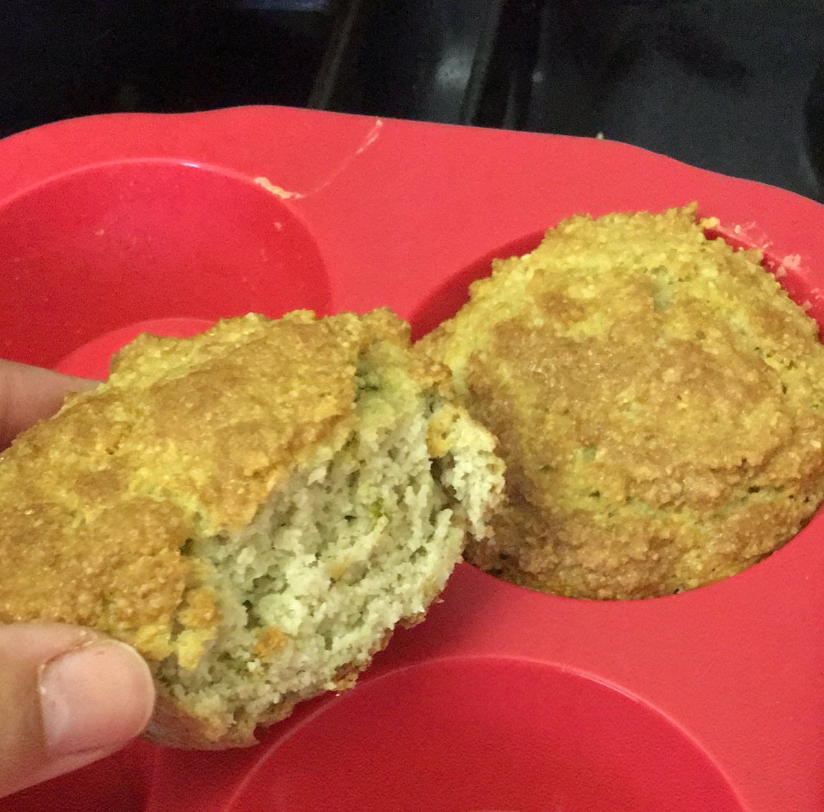 kisseyskitchen's tweet photo. Coconut and lime muffins #glutenfree #sugarfree #tasty https://t.co/FP1xerF9c0