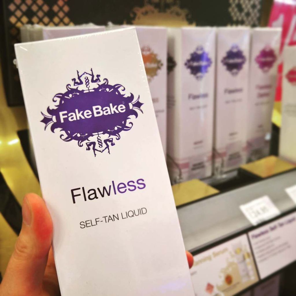 GivingOrigin's tweet image. Interesting #brand approach to fake tan. What do you think? See more at @fakebakeunited #beauty instagram.com/p/BUE3vf3BgLu/