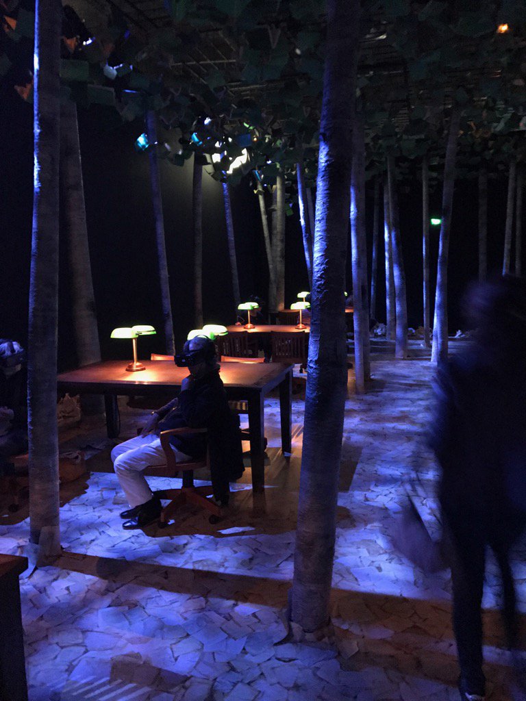 <a href="/AmisBnF/">Amis BnF</a> la magnifique expo sur une bibliotheque la nuit : quand le meilleur du digital rejoint la culture <a href="/laBnF/">Bibliothèque BnF</a>