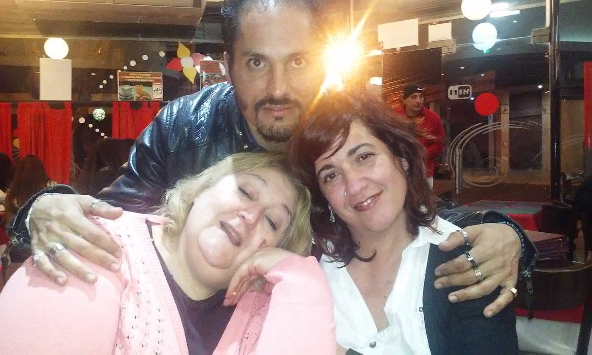 Vane73 tweet media