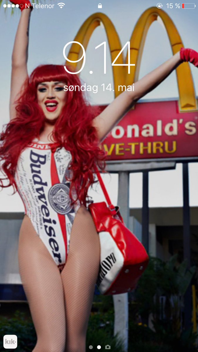 lwtdelicacy's tweet image. I can't help it. You're the reason why I smile everyday. Love you more than push up bras xx @AdoreDelano