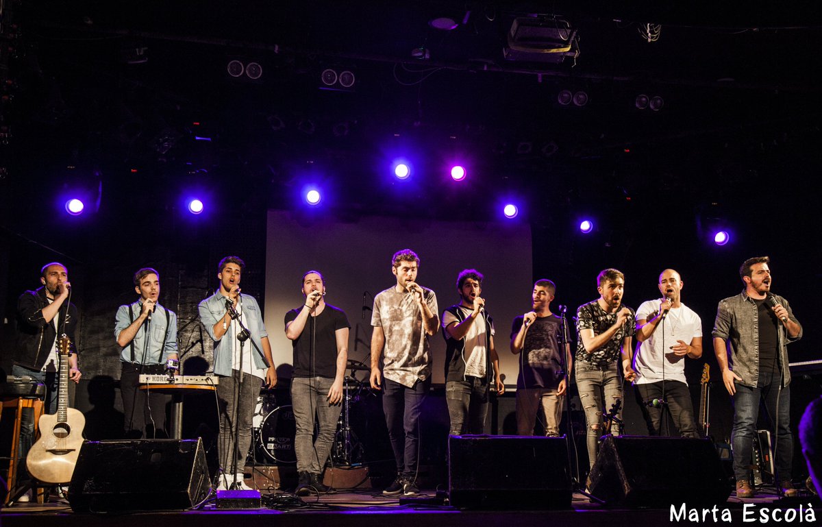 Les fotos del concert de <a href="/Jarks_oficial/">Jarks Grup Vocal</a> a la <a href="/BikiniClubBcn/">BikiniClubBcn</a> el dia 5 de maig: flickr.com/photos/1345416…