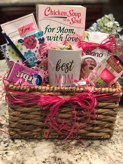 GamerDaveyR's tweet image. leaves these for my mom @Erica_Banks_ * Happy Mother's Day mom I love you so much.