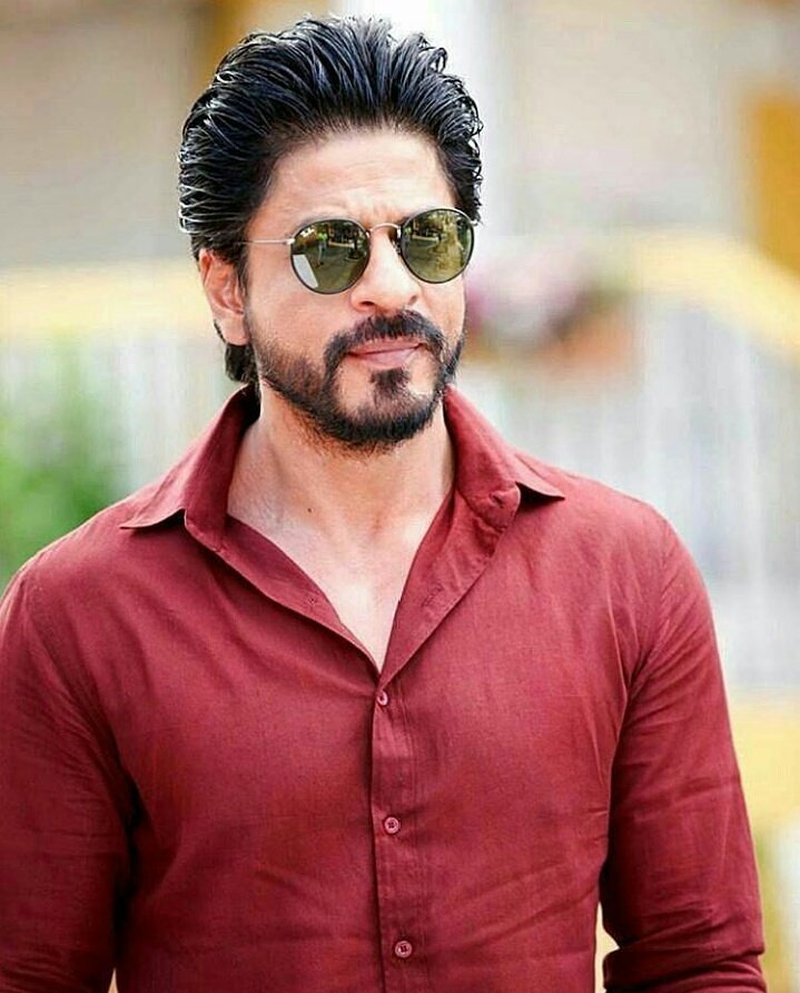 Shah Rukh Khan on Instagram 7 YEARS OF DILWALE     followformore   srkpathaan      iamsrk srk srkfan srkfans srk dilwale  srkking srkpathan srkday