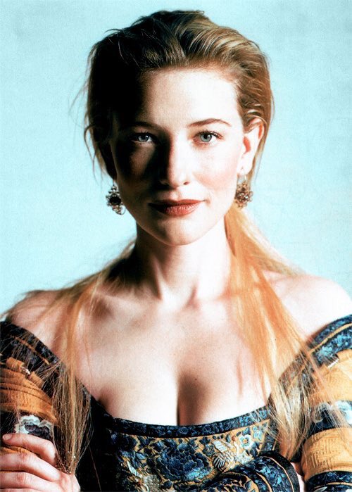 Thank god for cate blanchett, happy birthday queen 