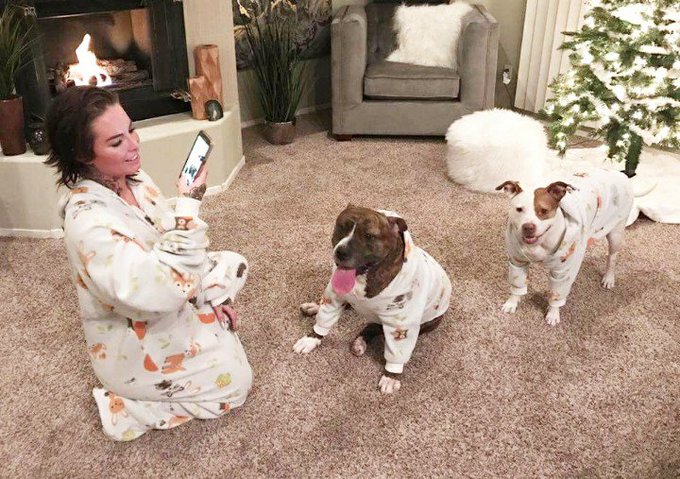 Happy Mothers Day! https://t.co/F2ydhc96gv