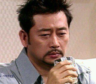 99oock2's tweet image. 의미 없는 농담 주고 받는 대화