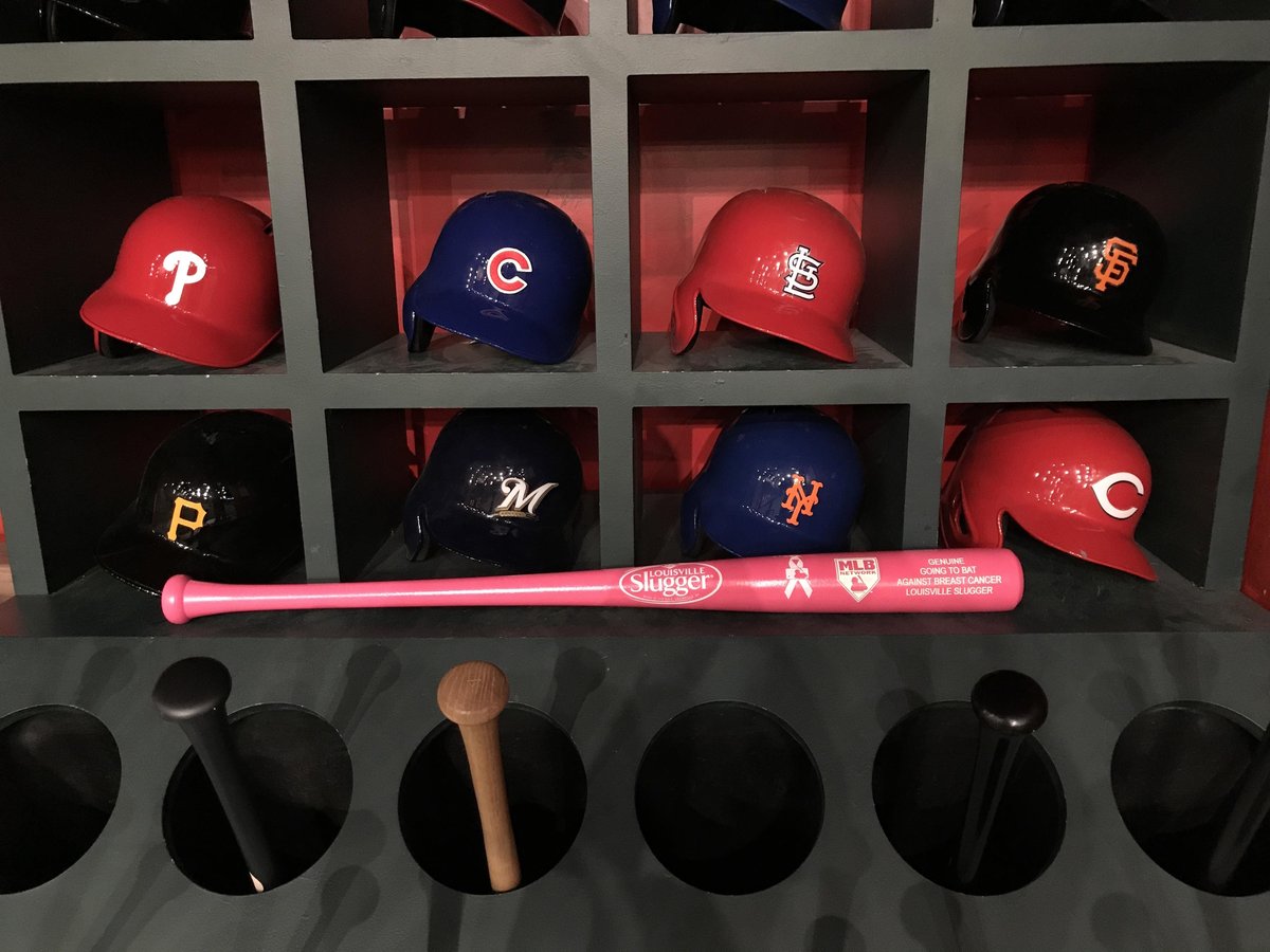 MLBNetwork's tweet photo. Happy #MothersDay !!! RETWEET for a chance at a Mother's Day @sluggernation bat like the ones seen around @MLB today! https://t.co/GQZSNKhuNc