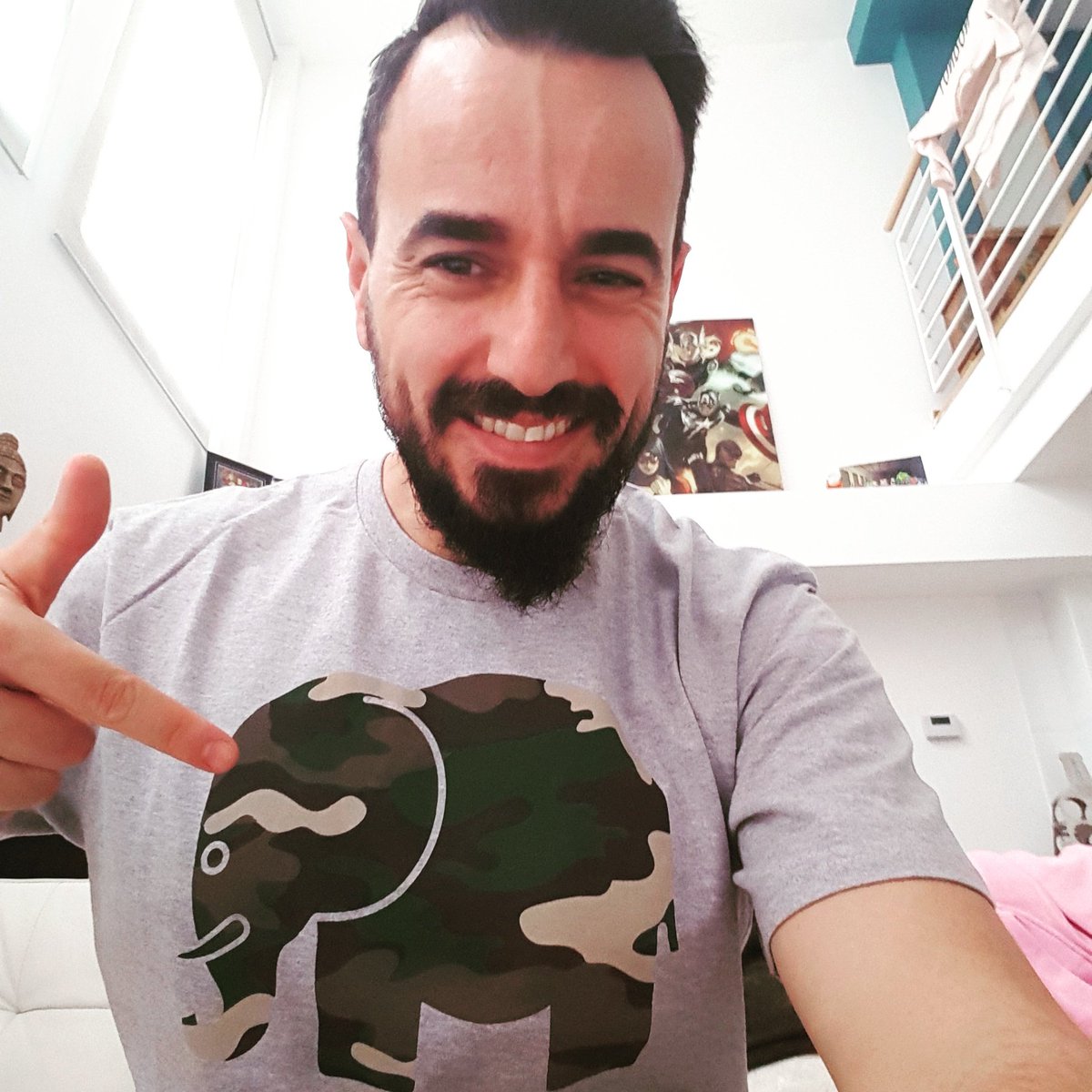 ElDaniBustillos's tweet photo. @Trendsplant gracias por el trato de ayer en #dashape sin duda desde ya una de mis marcas de referencia @DASHAPESNEAKERS #FelizDomingo https://t.co/z9F8c3Niur