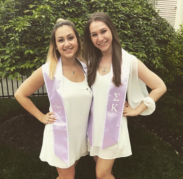 SigmaKappaRU's tweet photo. Congrats to our sisters who graduated today! We will miss you and wish you the best of luck 🎓💜 https://t.co/8DSLxv6d4H