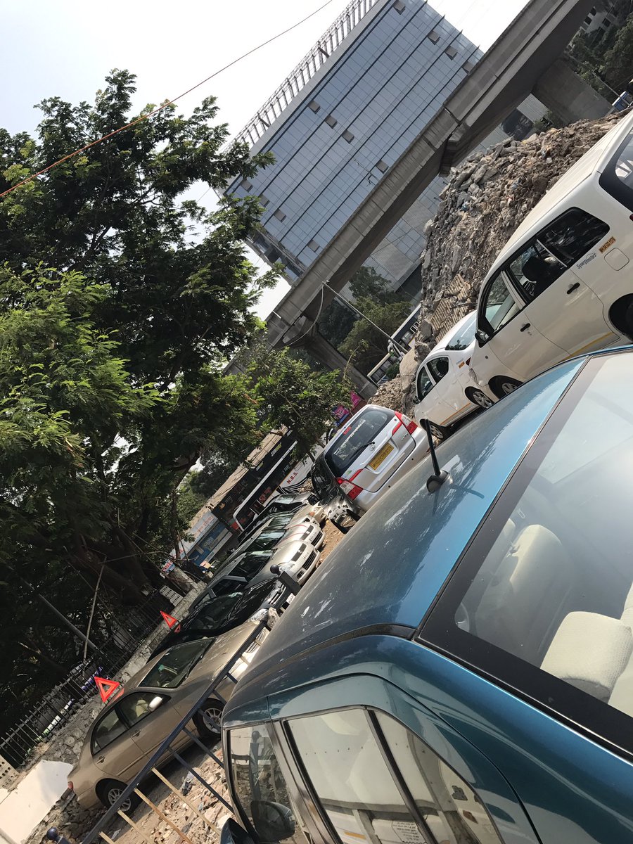 kandhari_pawan's tweet photo. Our society play area is been encroached and no help from Andheri East police @mumbaipolice @richapintoTOI @Dev_Fadnavis @MCGM_BMC pls help https://t.co/QgeBoeEmnj