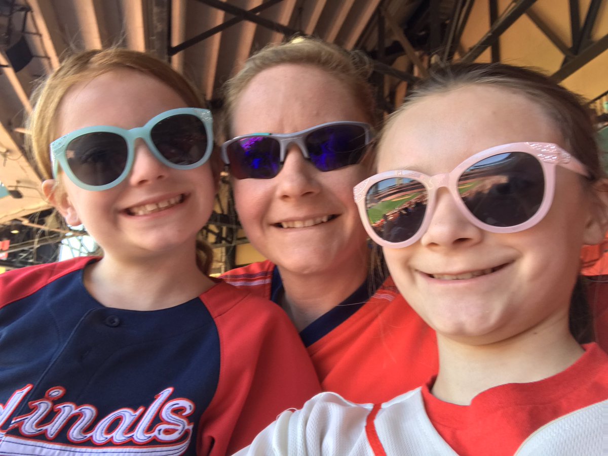 caminiam03's tweet photo. Enjoying Mother's Day @Cardinals. https://t.co/WQuxDWB4vl