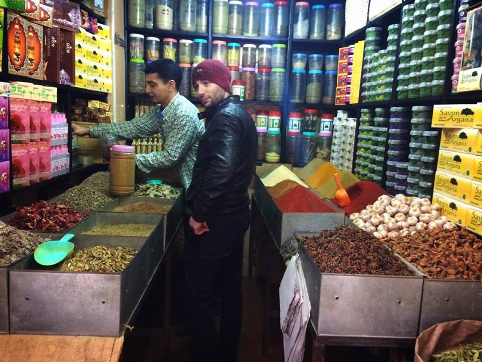 Throwback to shopping for spices in the souks of Marrakesh... now just to design new dishes to match! #spices #saffron #marrakesh #chef