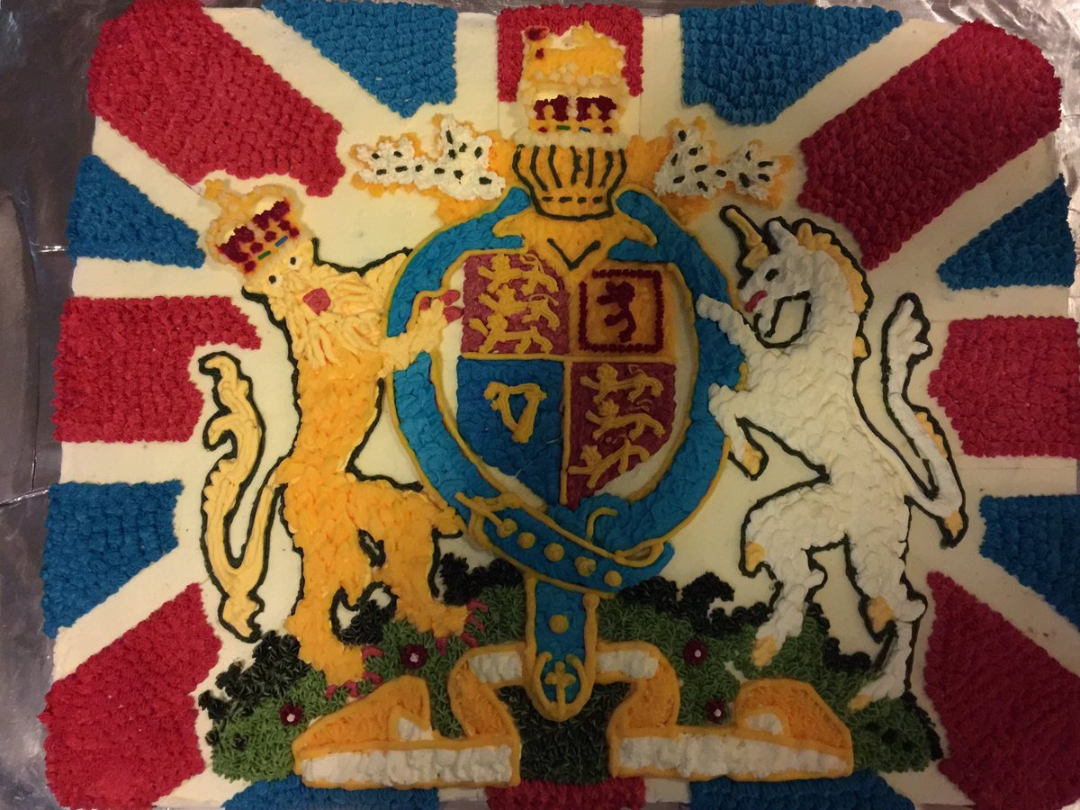 DomJermey's tweet photo. The marvels of #Afghan bakeries! A very fine royal crest for the cake at the Kabul celebration of the Birthday of HM The Queen @RoyalFamily https://t.co/uSbW07slIF