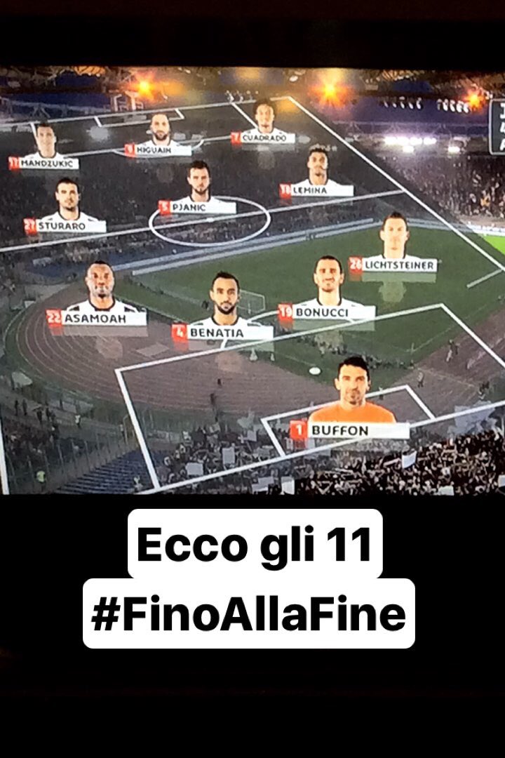 Juvefc10's tweet photo. FORZA RAGAZZI ⚪️⚫️ #FinoAllaFine #ForzaJuve #ForzaJuventus #RomaJuve https://t.co/dus77x6urt