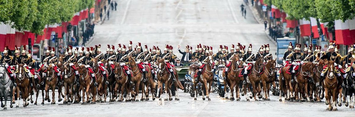 N_Henin's tweet image. Paris today. A great pix by @AmmarParis.