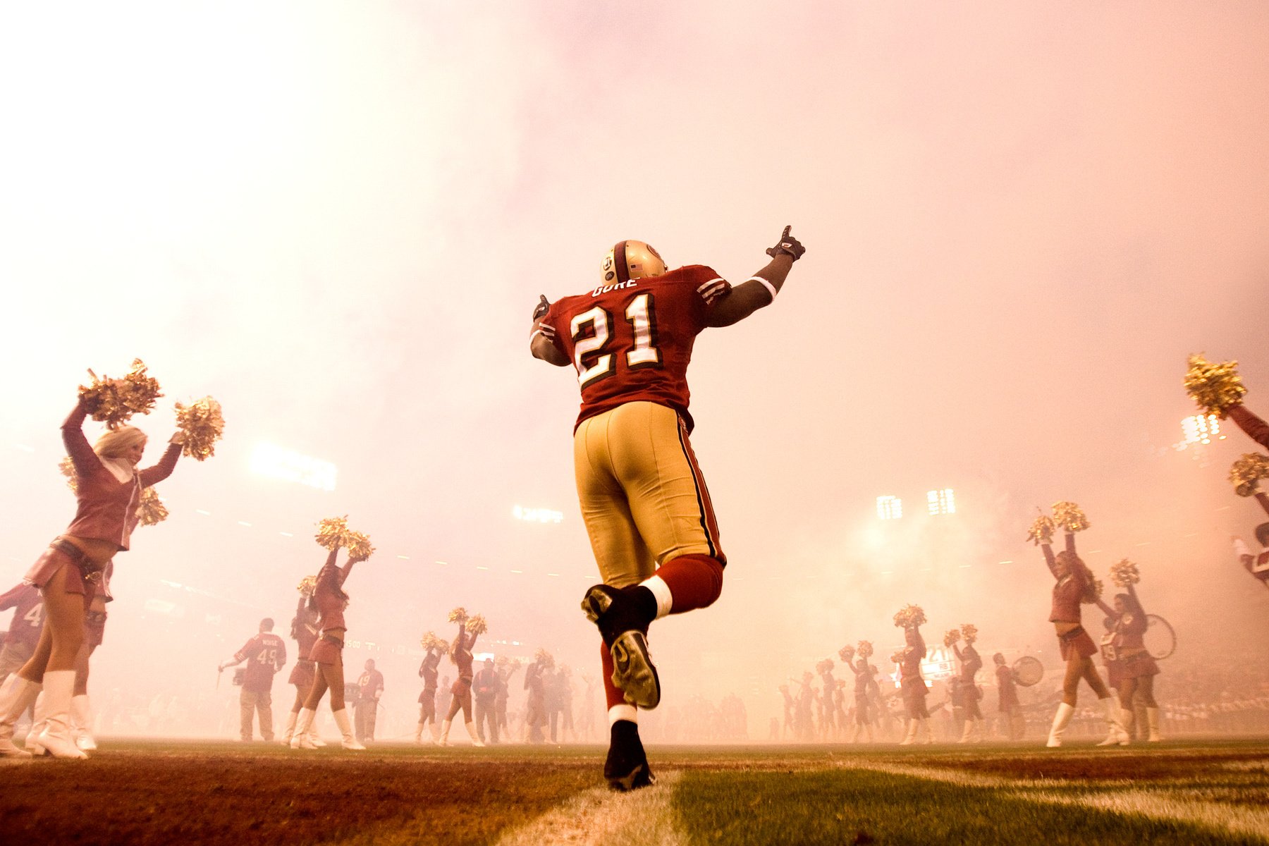 Happy birthday to one of my biggest idols in football. Happy birthday legend. Happy birthday Frank Gore. 