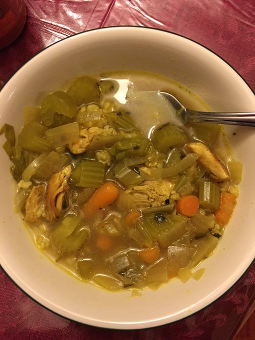Delicious soup made with love from @AshleyFires  ❤️? https://t.co/YEzFOYq4Re