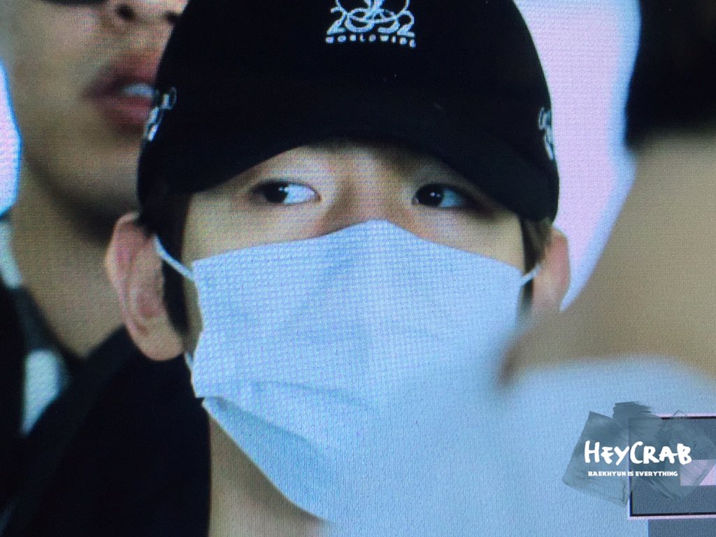 heycrab0506's tweet photo. 160211 DFW Sleepy😪😪 https://t.co/aSbI0keaFf