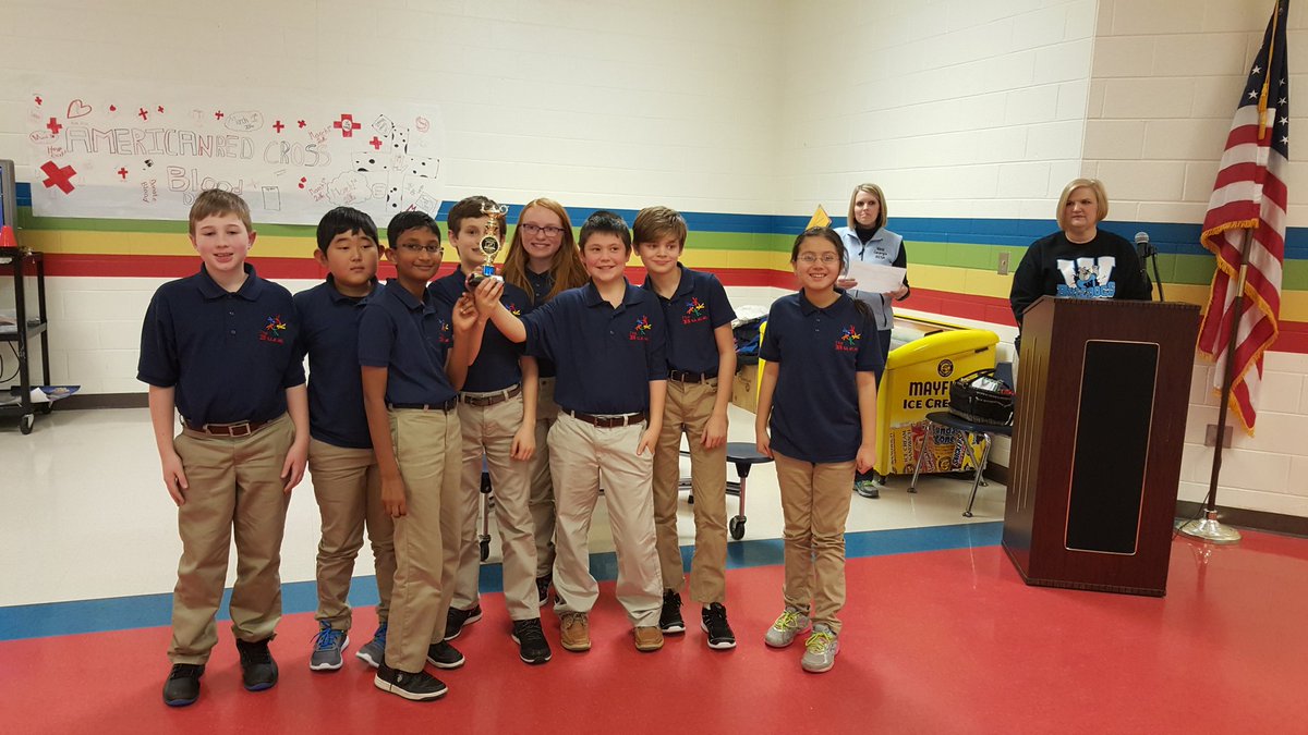 NaimaWaddy's tweet photo. Welch Bulldogs placed 2nd for the meeting AND for the Region!! #WeAreWELCH #bulldogstring @WelchElementary https://t.co/kGNpTUc85u