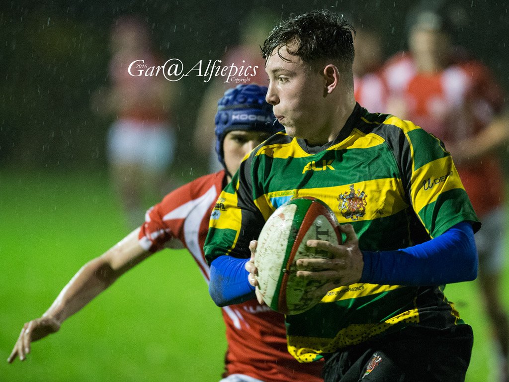 <a href="/ValeSchools/">Vale Schools</a> Hi  all the photos from last Friday's are on my web site alfiepics.com plz RT thanks.