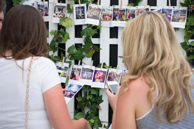 FinancialReview's tweet photo. .@Instagram printer turns selfie love into gold for #startup @SocialPlaygrnd.
https://t.co/ox02IAqIfJ
#ausbiz #tech https://t.co/jv7Ws8L0hA