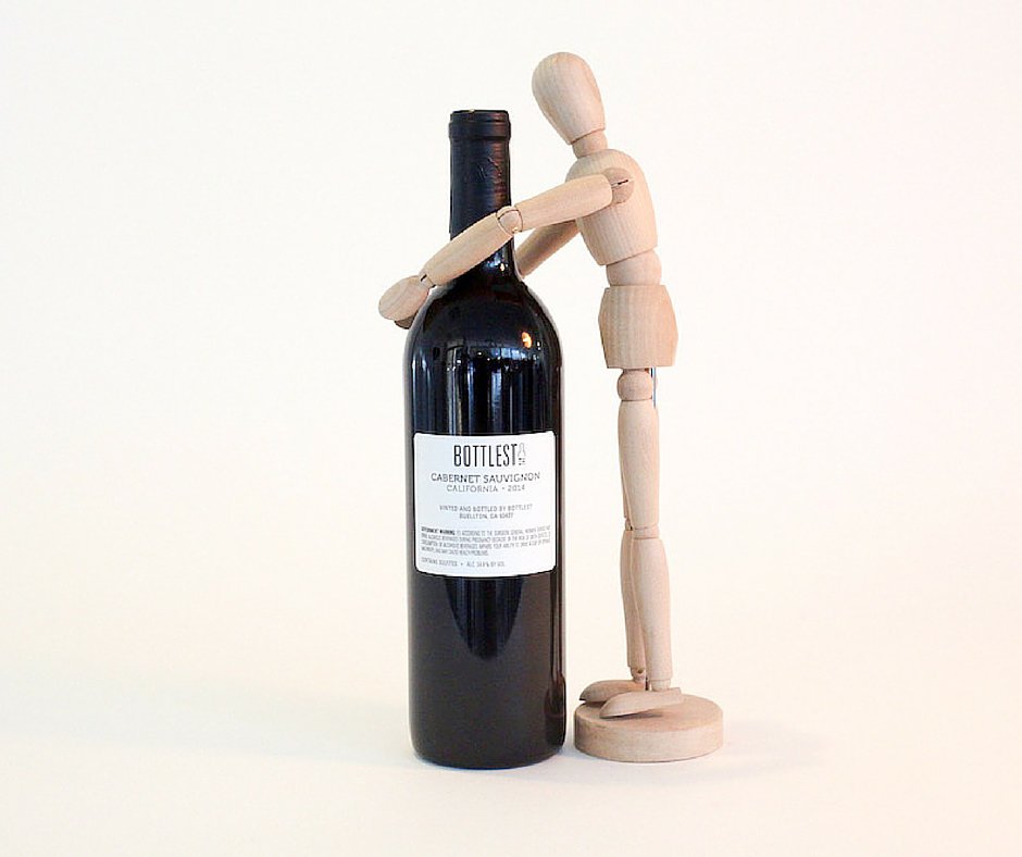 BottlestWine's tweet photo. Man's Best Friend. #Bottlest #Wine https://t.co/HpHSA16xMI